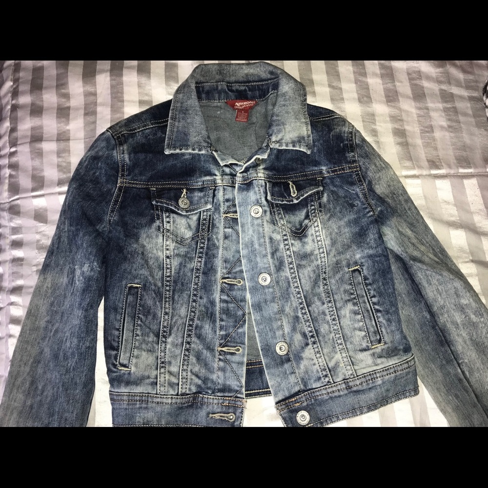 Jean jacket - Picture 2 of 5